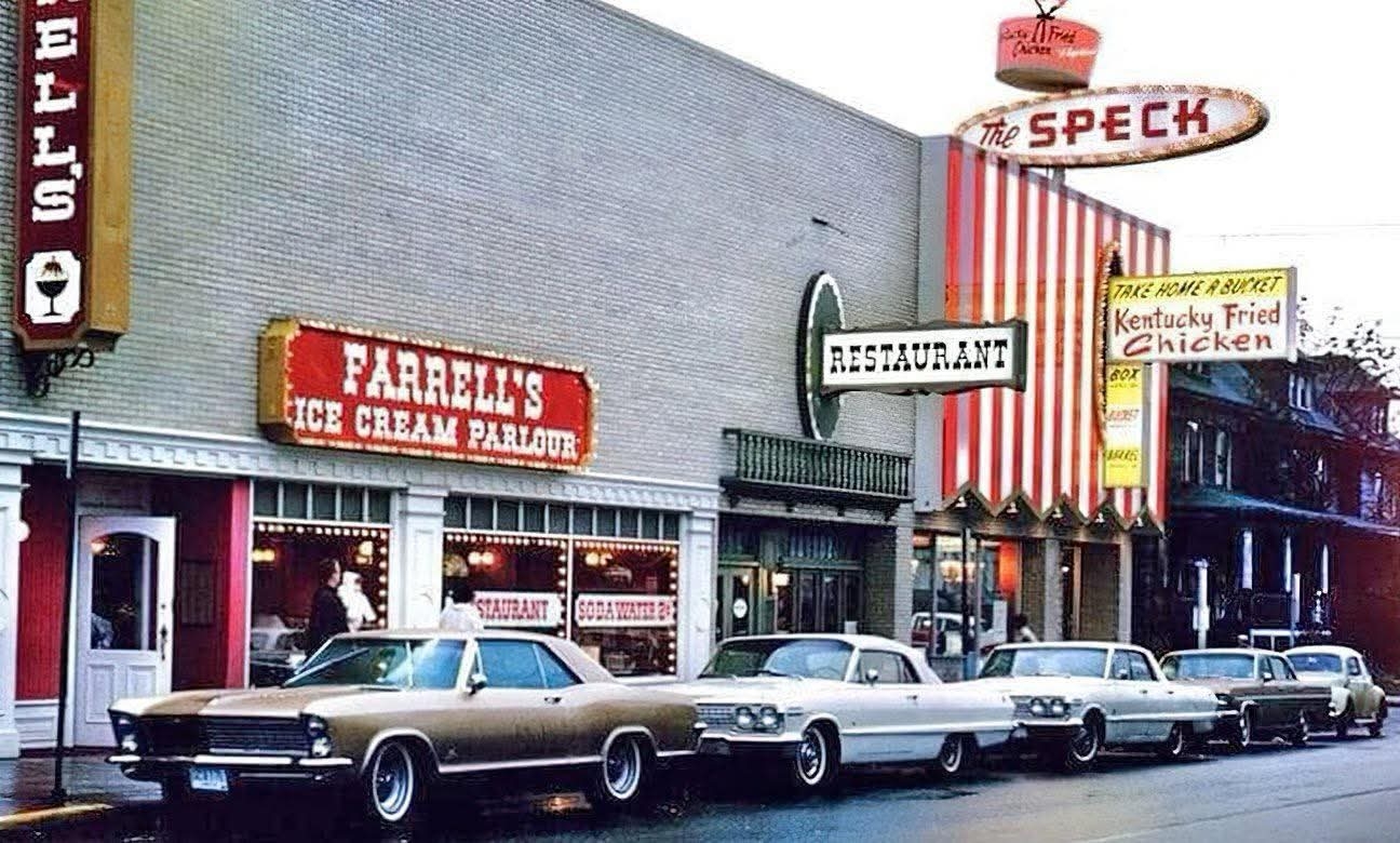 Social  America - A Farrell's Ice Cream Parlour and a Kentucky...